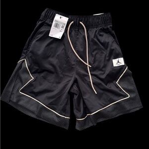 New women’s Jordan Black Performance athletic Shorts XS